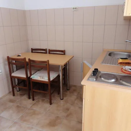 Apartament With Parking Space Rtina - Stosici, Zadar - 15921 Ražanac