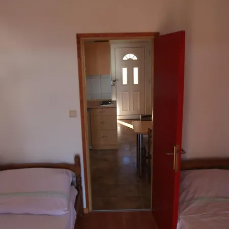 Appartement With Parking Space Rtina - Stosici, Zadar - 15921 *